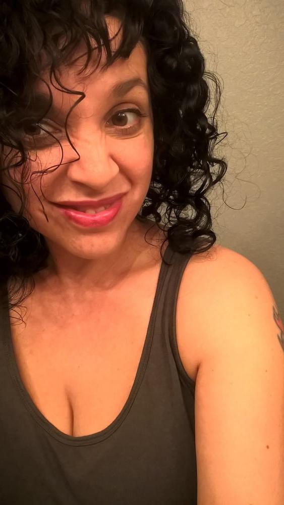 25P MILF Nikole (Xhamster profile Hotjam 2017)