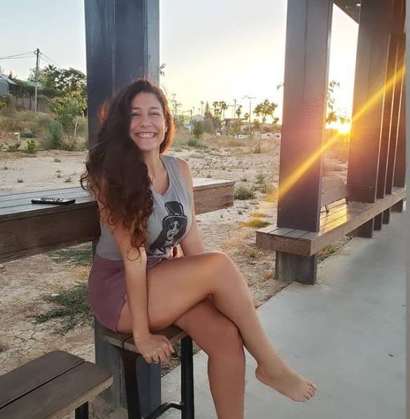 25P Beautiful and Busty MILFs 45