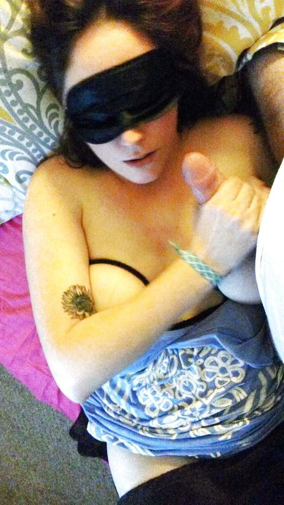 25P Exposed classic amateur wife collector