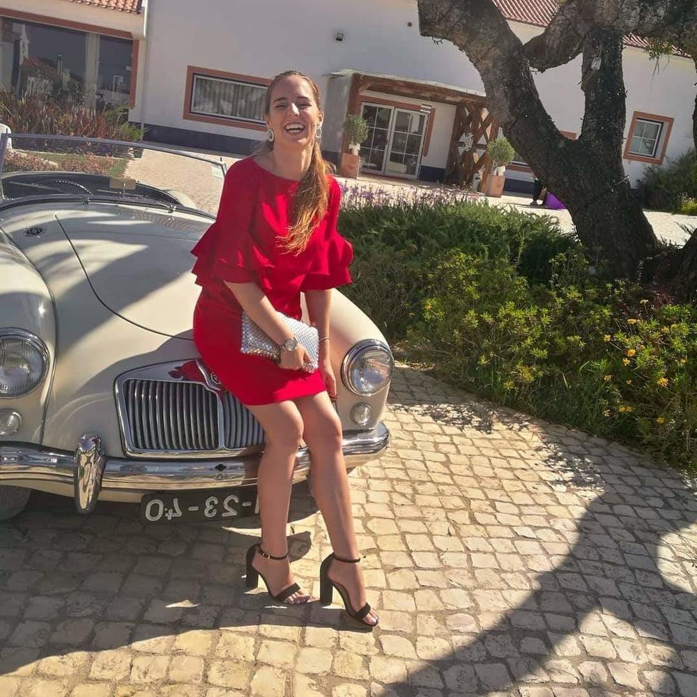 25P Hot milfs to comment