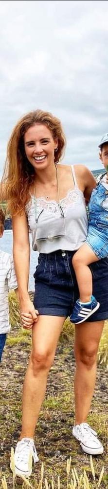 22P Super hot milf Carla