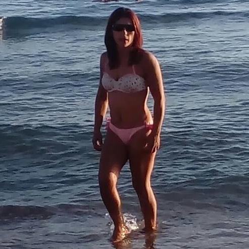 25P Greek MILF from social Media : Zoi