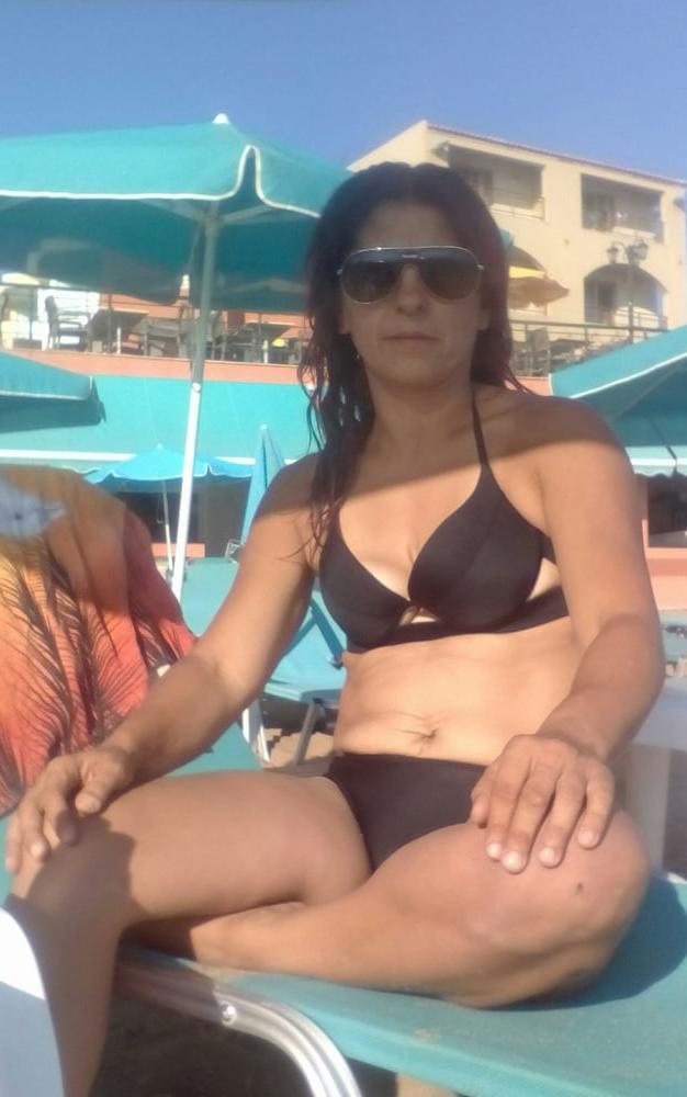 25P Greek MILF from social Media : Zoi