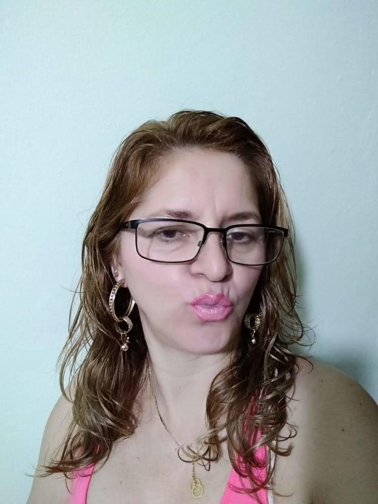 21P Sexy face (amateur milf)