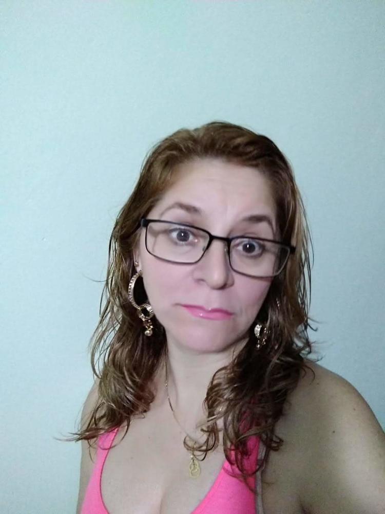 21P Sexy face (amateur milf)