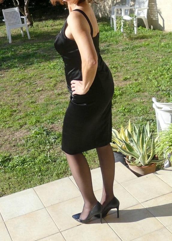 25P New French Milf Vendeuse - part 3