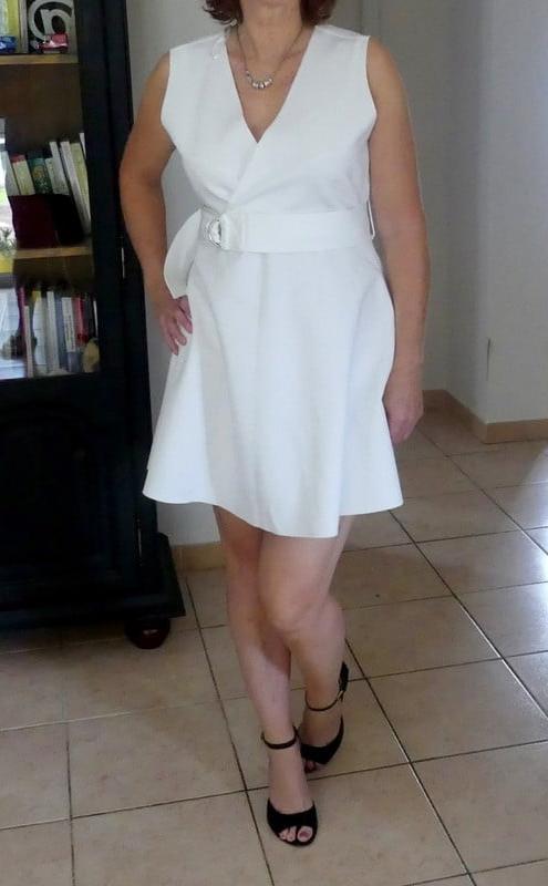 25P New French Milf Vendeuse - part 3