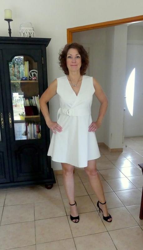25P New French Milf Vendeuse - part 3
