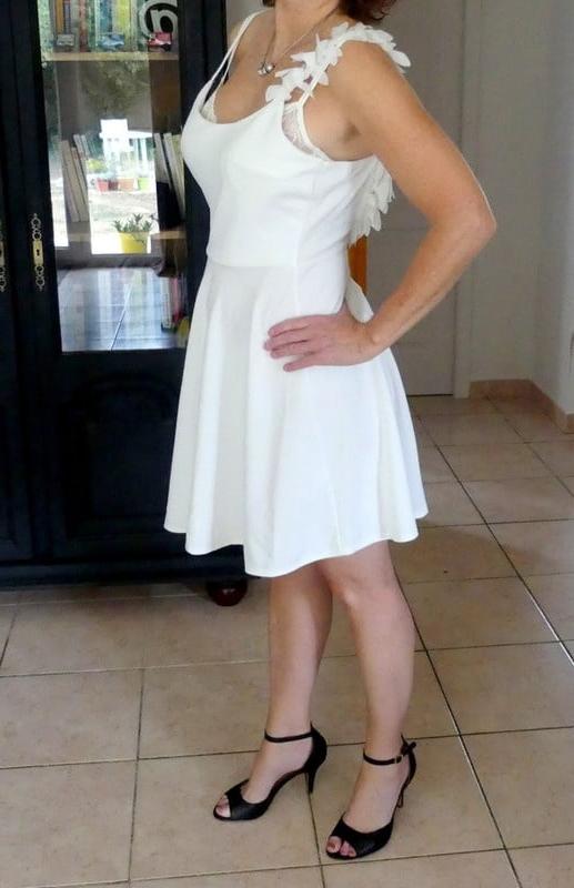 25P New French Milf Vendeuse - part 3