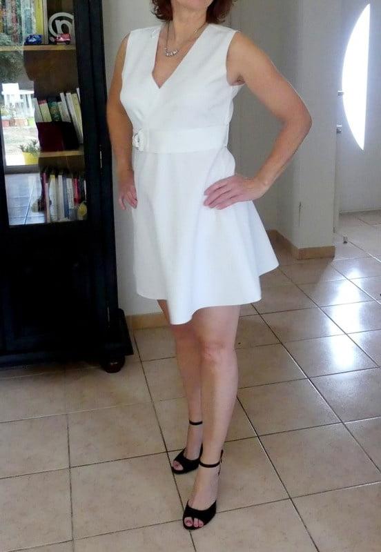 25P New French Milf Vendeuse - part 3