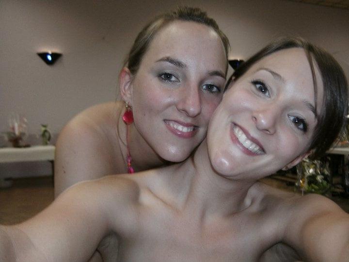 25P Femmes entre elles ...