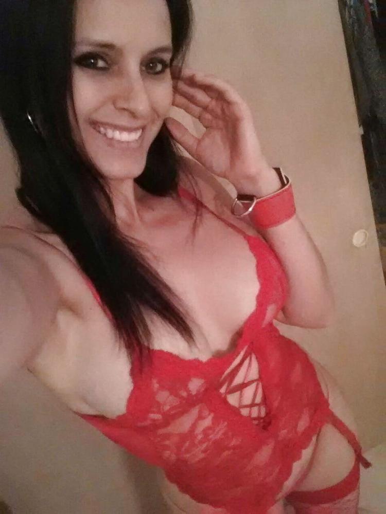 17P Slutty Wives and Milfs in Lingerie