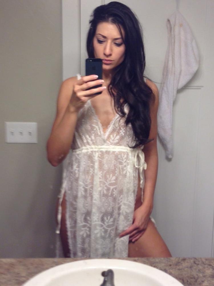 17P Slutty Wives and Milfs in Lingerie