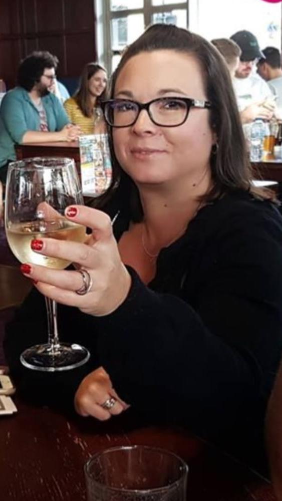 25P MILF Samantha (Xhamster profile Guinness32)