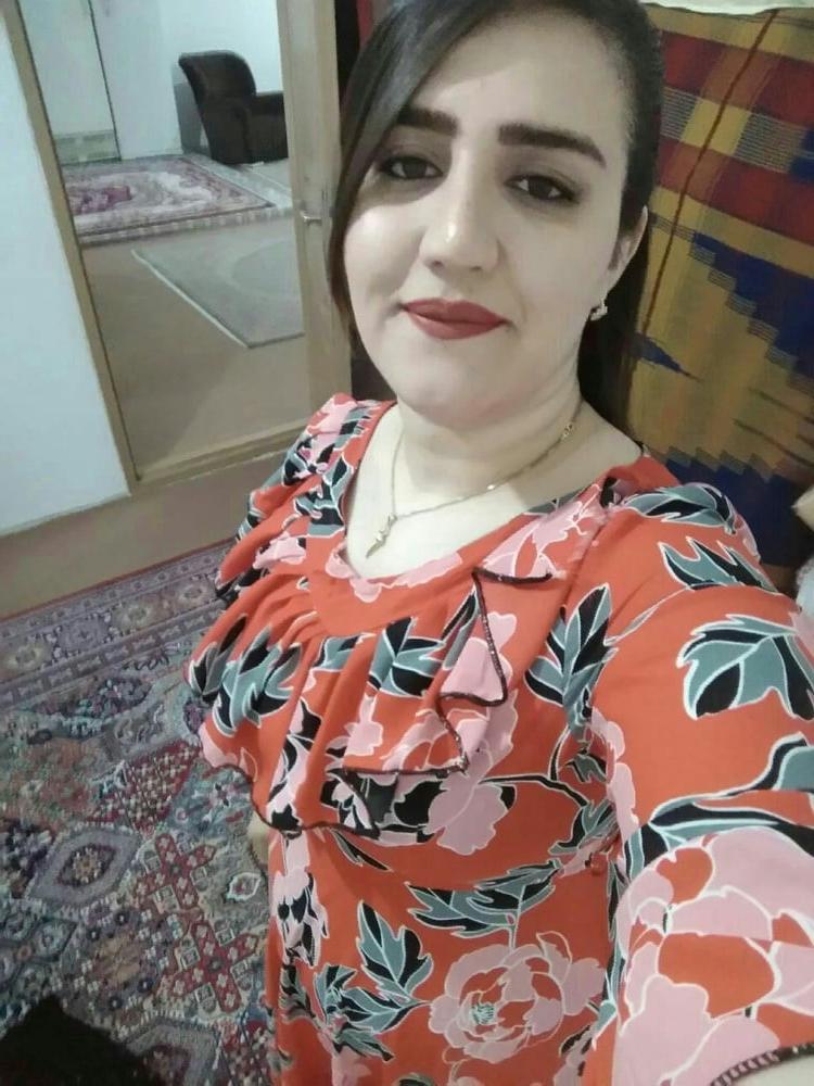 8P Irani 34 MILF nude ( iran - Iranian )