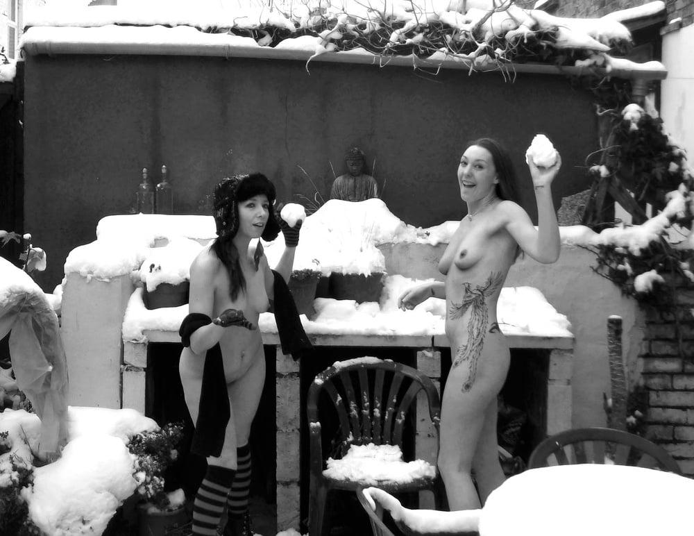 25P Tribute To Naked In Thanet