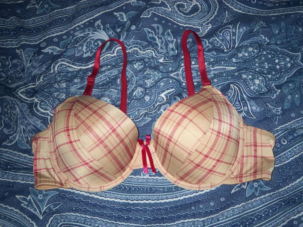 25P Becky's Bra's