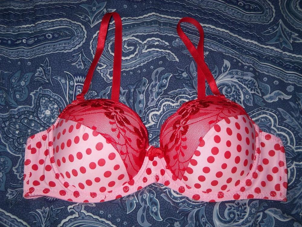 25P Becky's Bra's