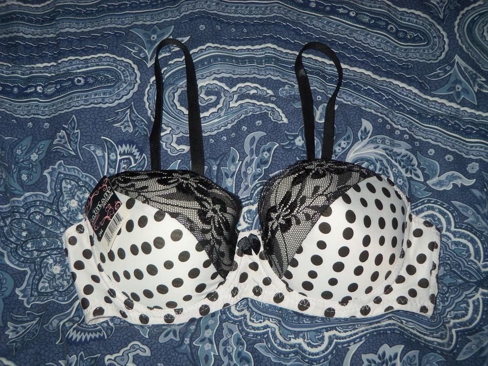 25P Becky's Bra's