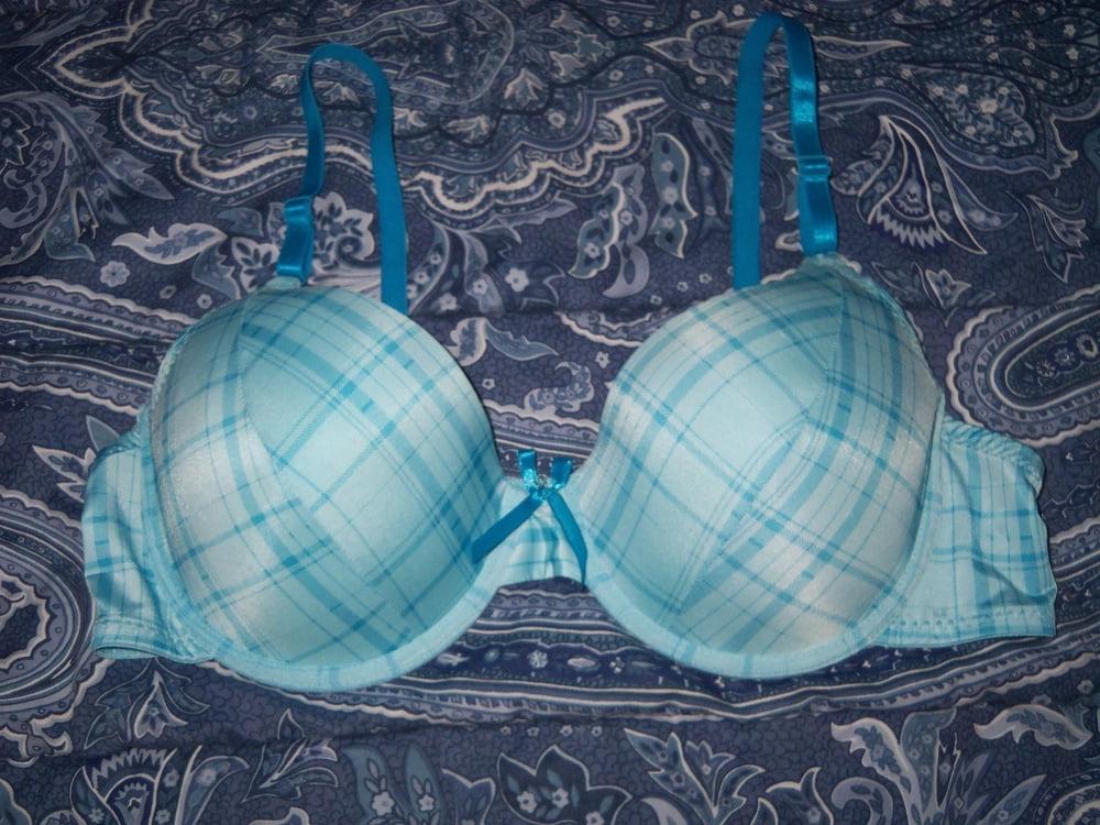25P Becky's Bra's
