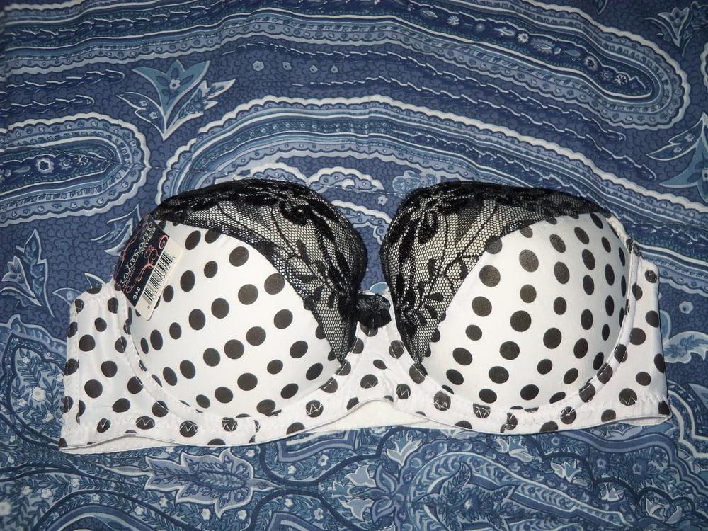 25P Becky's Bra's