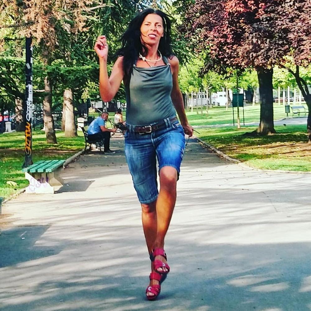 25P Serbian hot slut skinny milf mom Neda Vajdic