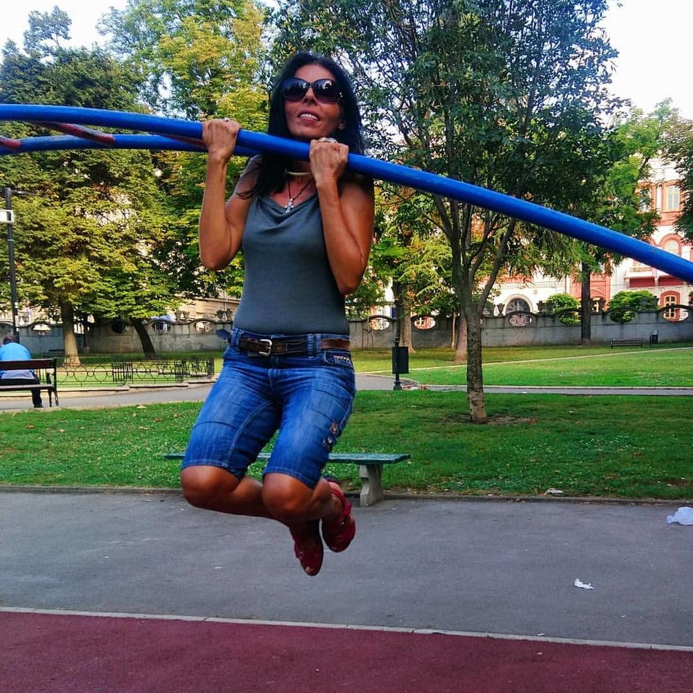 25P Serbian hot slut skinny milf mom Neda Vajdic