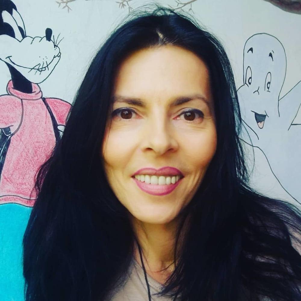 25P Serbian hot slut skinny milf mom Neda Vajdic