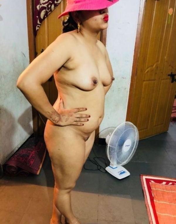 12P Sri Lankan Milf YouTube Star - Ape Amma Leaked