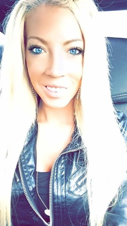 25P Tan Perky Boobs New York MILF