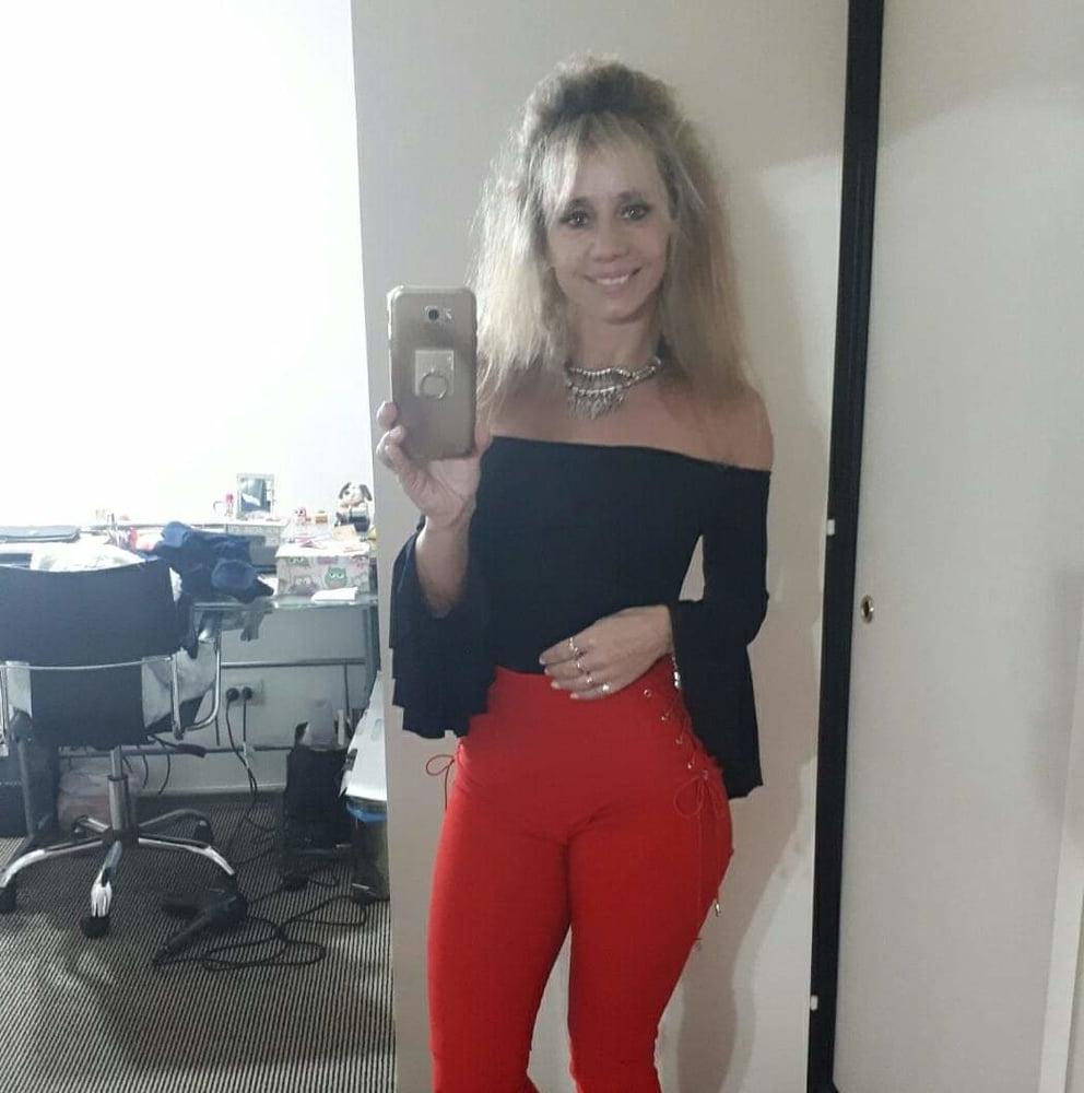 25P Hermosa milf del Facebook