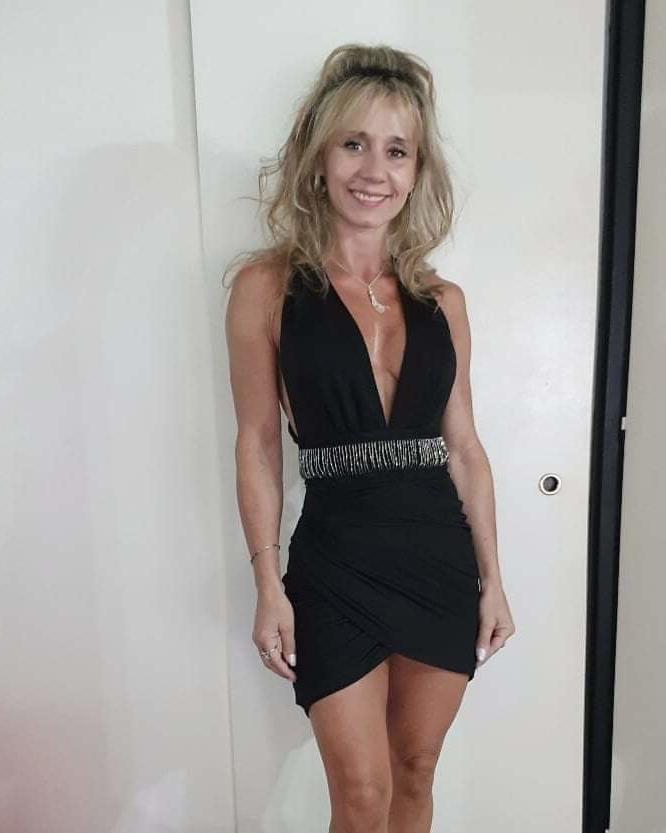 25P Hermosa milf del Facebook