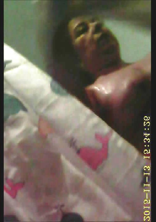 25P Maria latin MILF shower spy