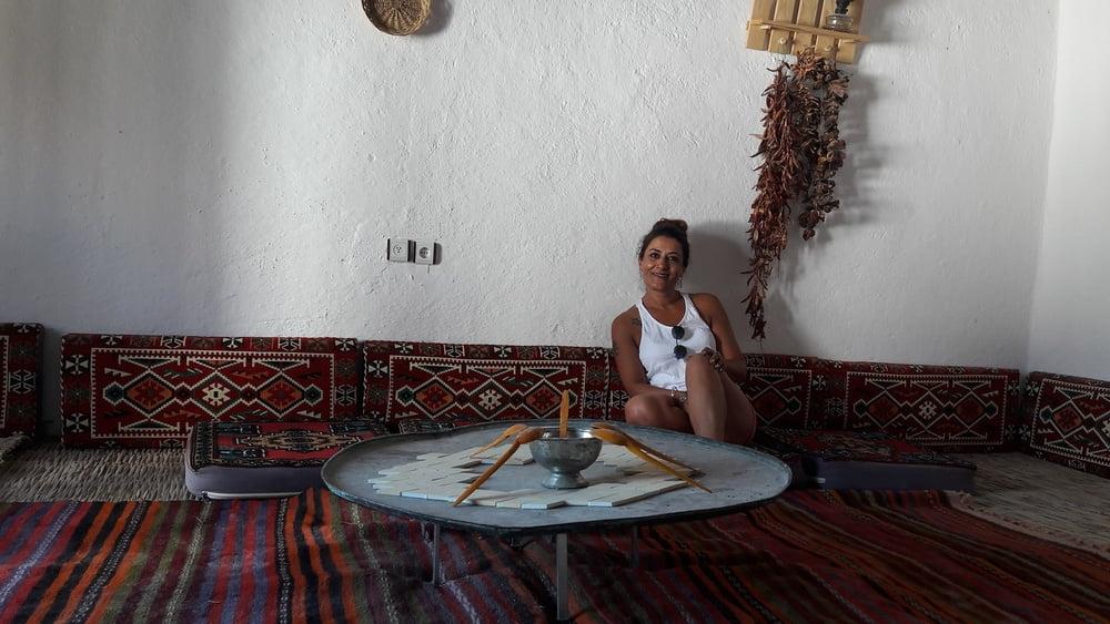 25P Turkish MILFS Mom Sexy Amateur Mature Turkey