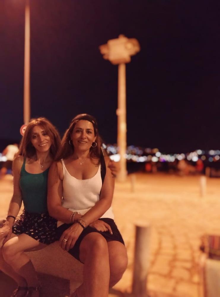 25P Turkish MILFS Mom Sexy Amateur Mature Turkey