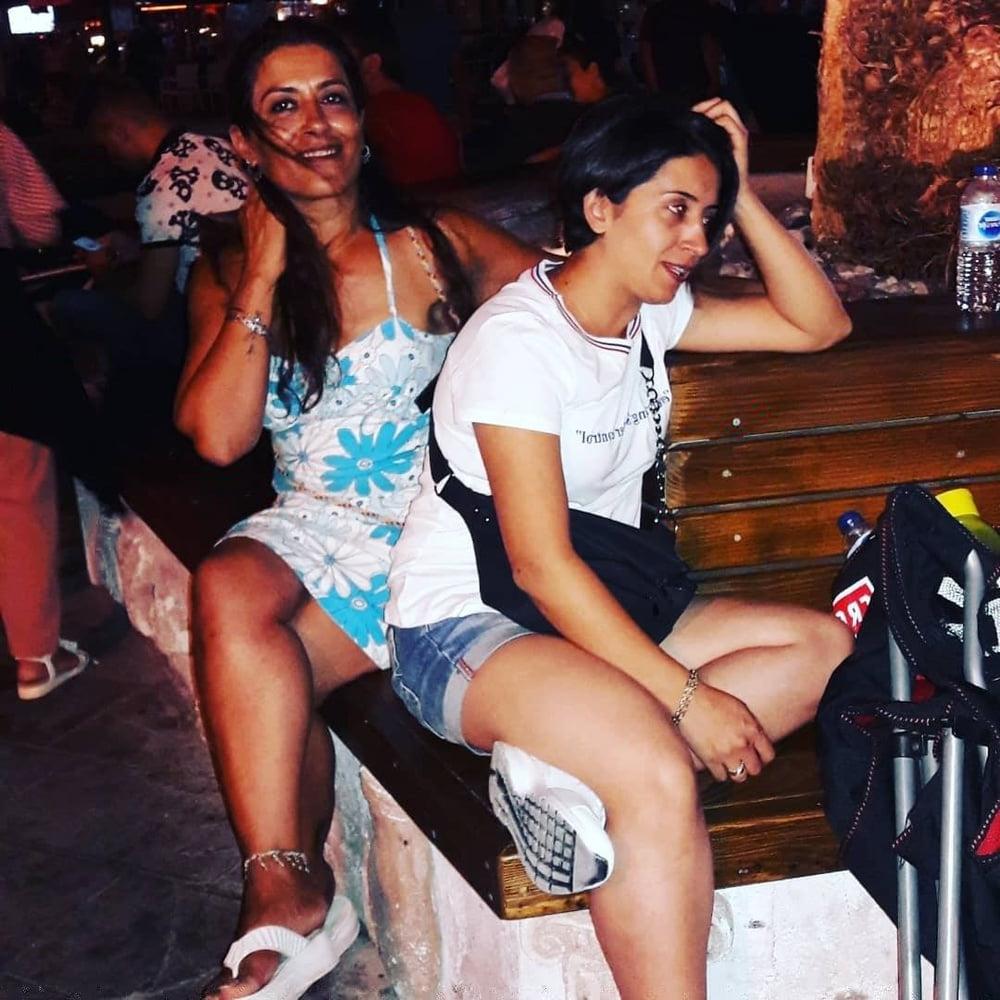 25P Turkish MILFS Mom Sexy Amateur Mature Turkey