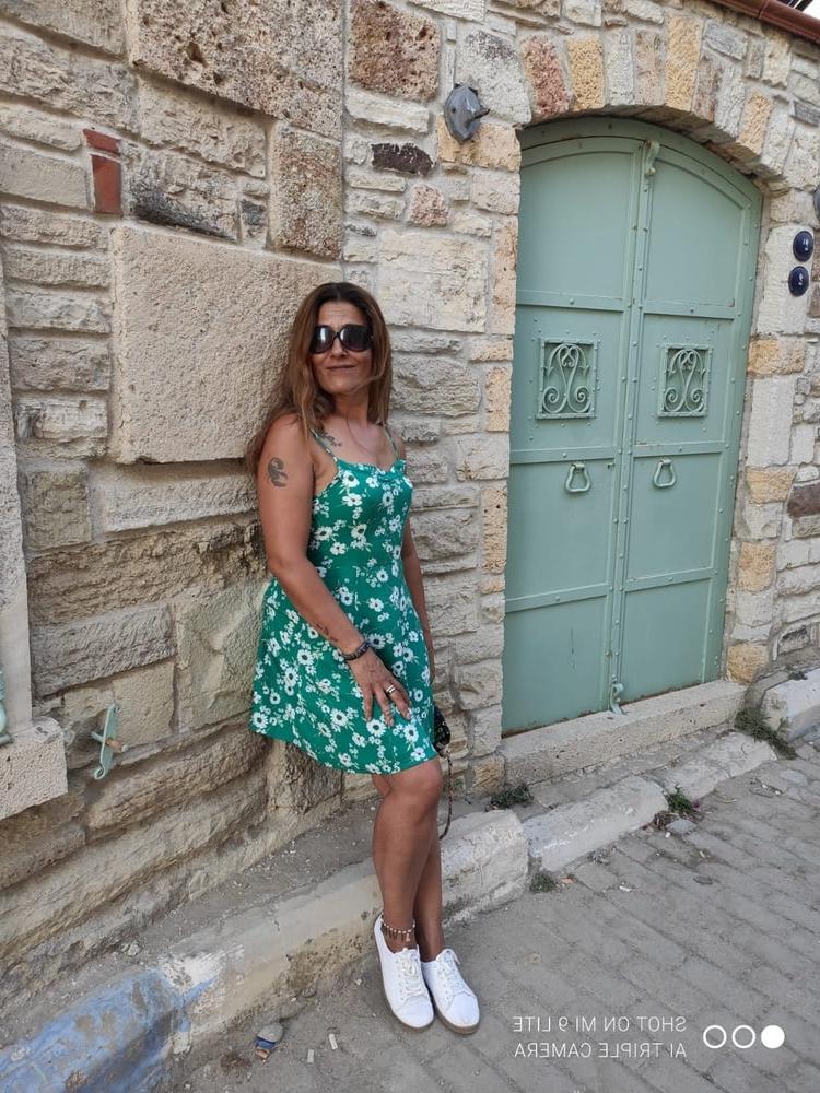25P Turkish MILFS Mom Sexy Amateur Mature Turkey