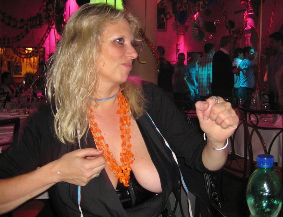 25P Amateur Slut Wife Owned and Exposed