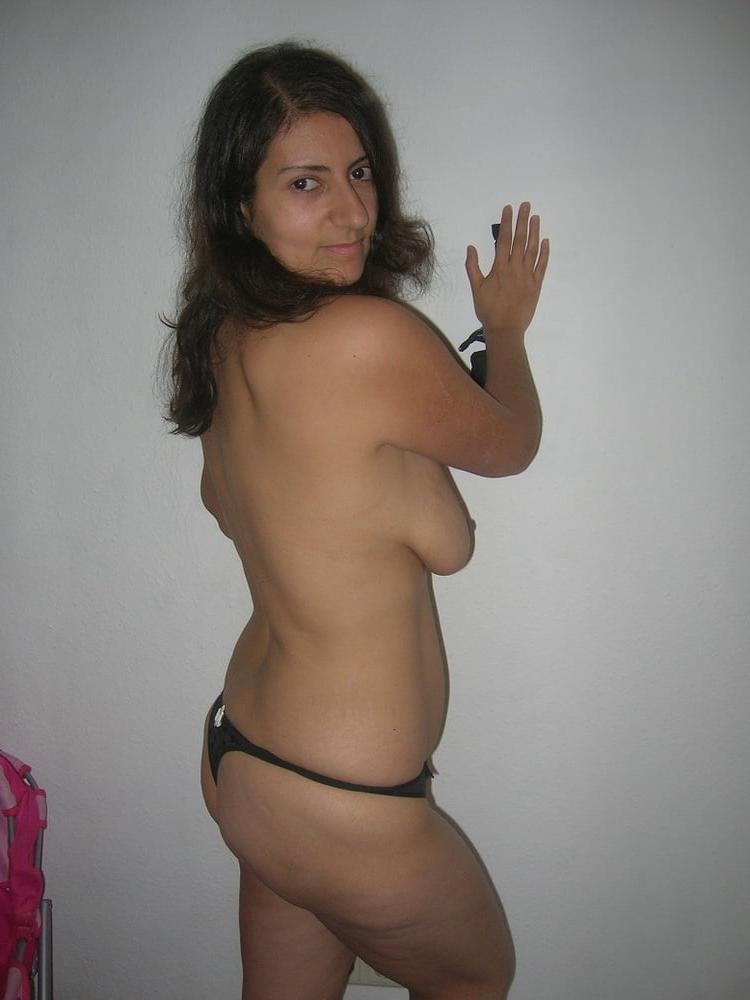 23P young Turkish MILF