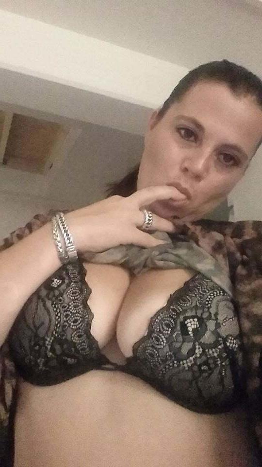 25P MILF Wives 127