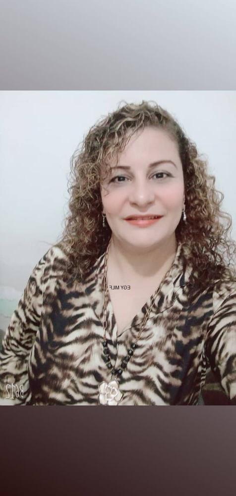 25P Enas Hot Milf