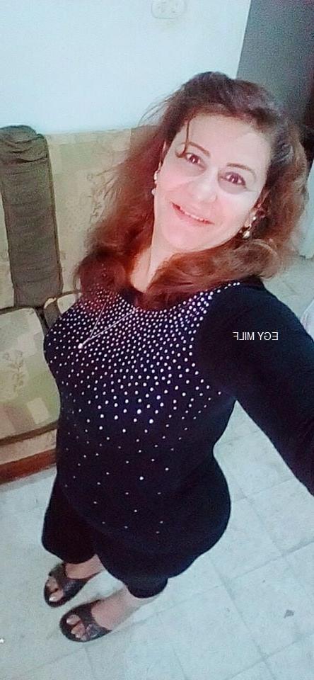 25P Enas Hot Milf