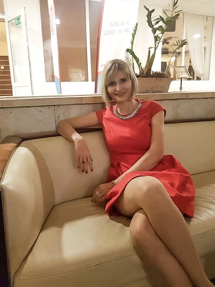 25P Malgorzata 47 - Polish very busty mature amateur.