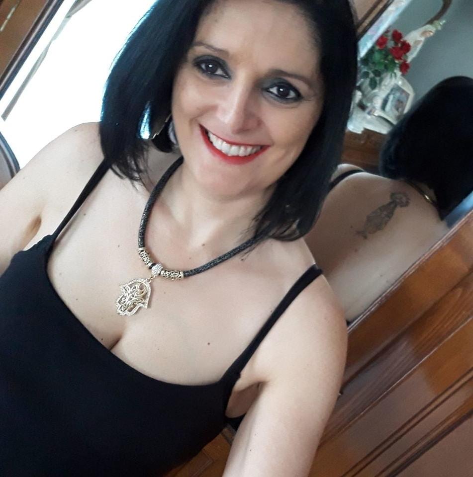 25P tuga milf not nude