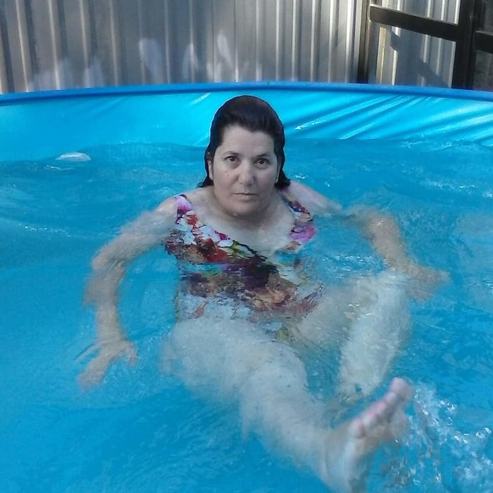 25P Matures, Milfs, teens, and legs