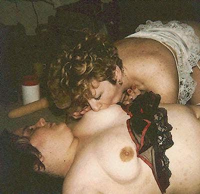 25P Amateur lesbian