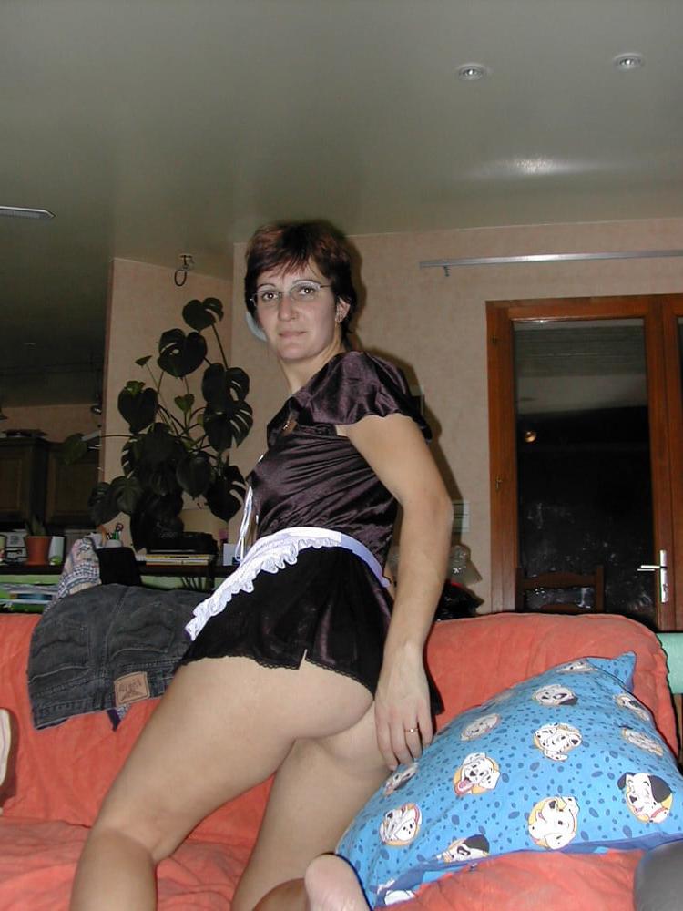 25P Mature Amateur 03
