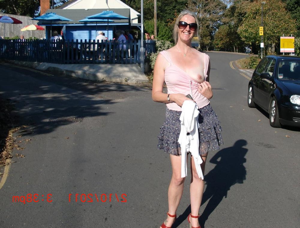 25P Mature Amateur 05