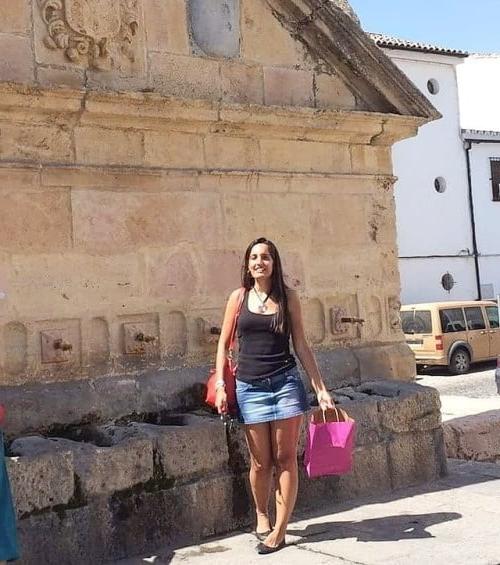25P Italian Milf Mom
