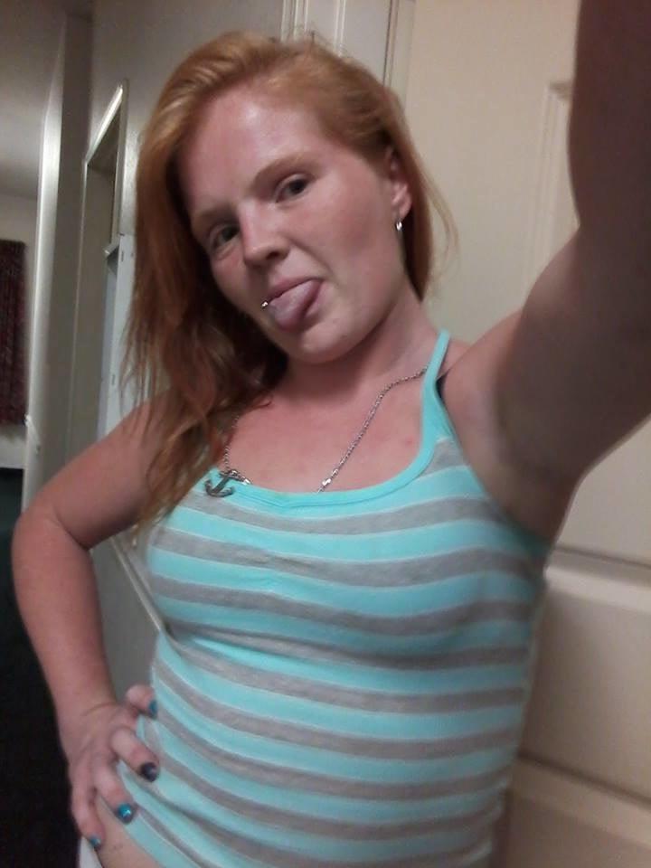 25P Next Door Type MILFS and DILFS